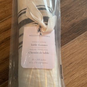 Williams Sonoma Table Runner